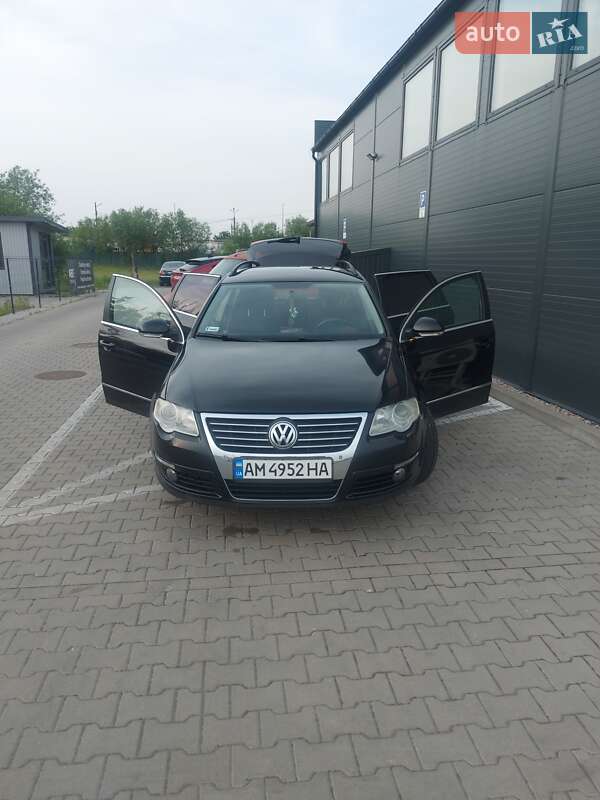Універсал Volkswagen Passat 2010 в Житомирі фото 19 Універсал Volkswagen Passat 2010 в Житомирі