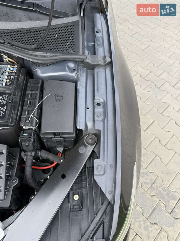 Седан Volkswagen Passat 2022 в Луцьку