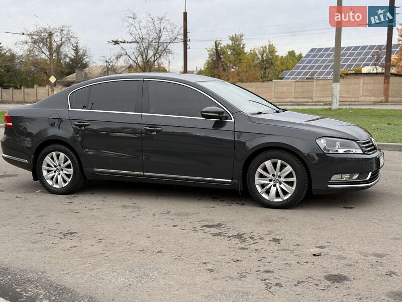 Седан Volkswagen Passat 2014 в Новомосковске фото 8 Седан Volkswagen Passat 2014 в Новомосковске