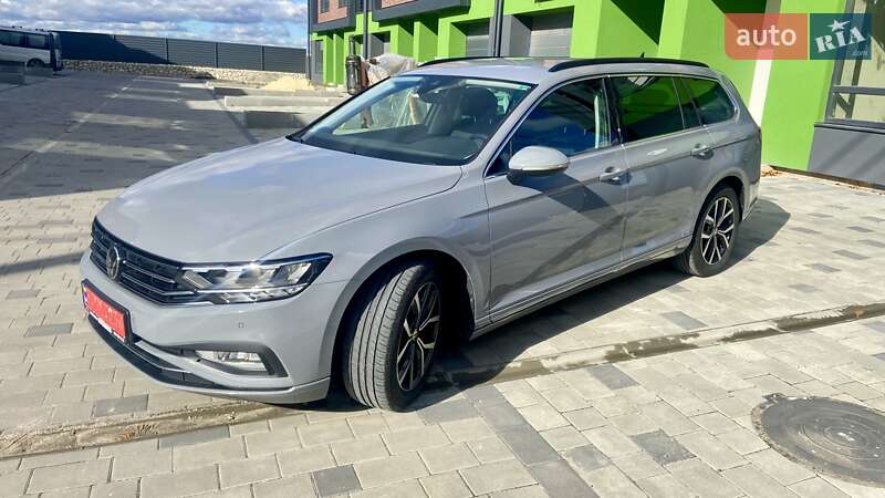 Універсал Volkswagen Passat 2022 в Тернополі