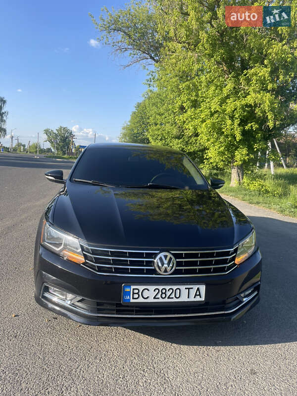 Седан Volkswagen Passat 2016 в Львове фото 10 Седан Volkswagen Passat 2016 в Львове
