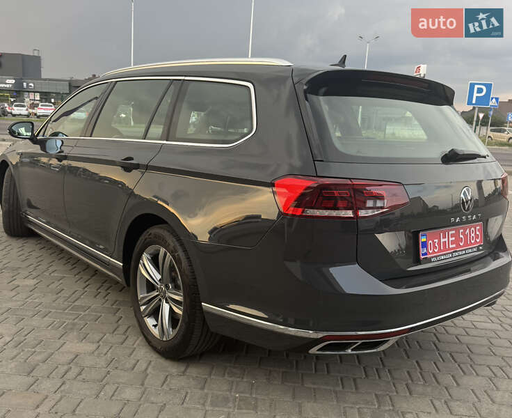 Универсал Volkswagen Passat 2021 в Луцке