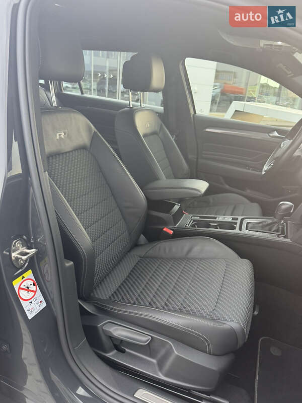 Универсал Volkswagen Passat 2021 в Луцке