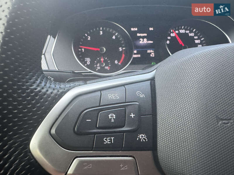 Универсал Volkswagen Passat 2021 в Луцке