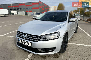 Седан Volkswagen Passat 2013 в Софіївській Борщагівці