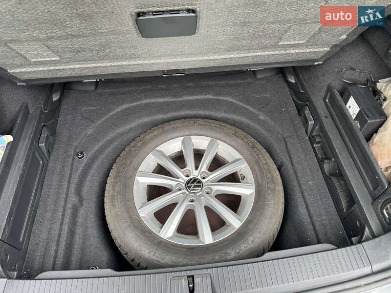 Универсал Volkswagen Passat 2020 в Романове фото 9 Универсал Volkswagen Passat 2020 в Романове