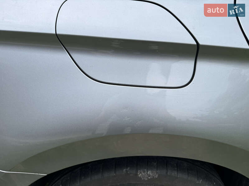 Универсал Volkswagen Passat 2020 в Романове фото 25 Универсал Volkswagen Passat 2020 в Романове