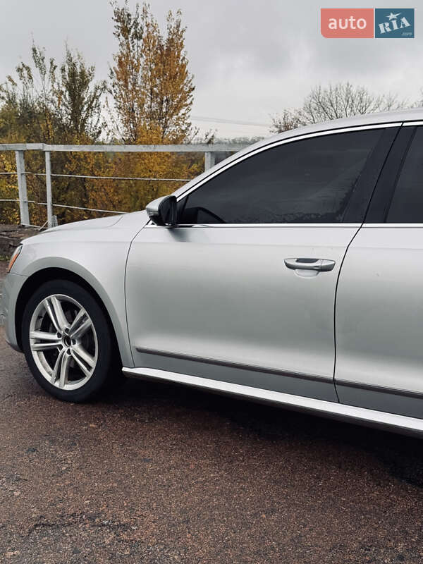 Седан Volkswagen Passat 2013 в Прилуках