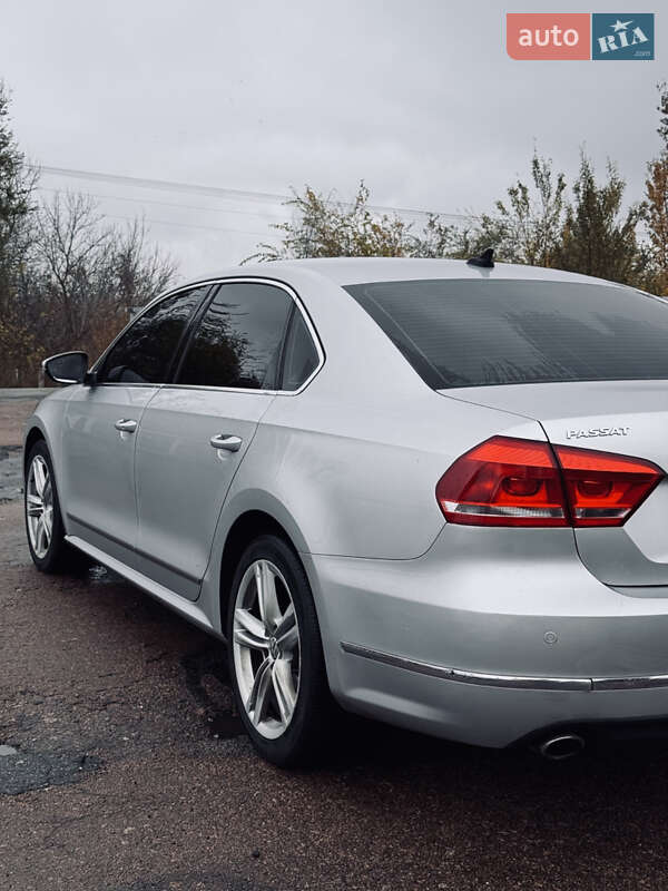 Седан Volkswagen Passat 2013 в Прилуках