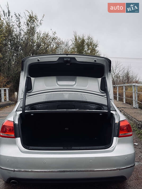 Седан Volkswagen Passat 2013 в Прилуках