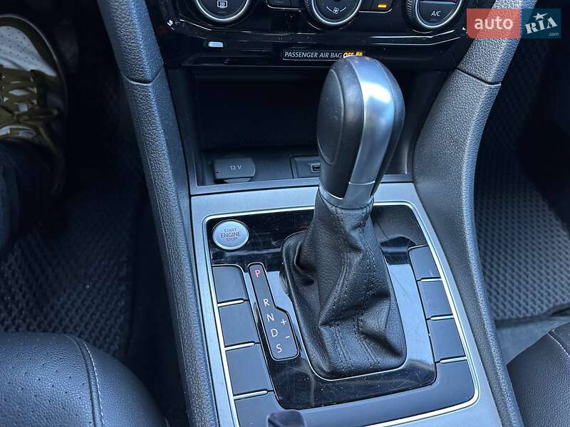 Седан Volkswagen Passat 2020 в Киеве фото 21 Седан Volkswagen Passat 2020 в Киеве