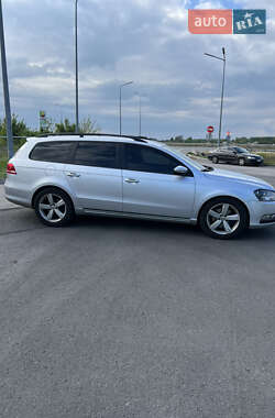 Универсал Volkswagen Passat 2012 в Полтаве