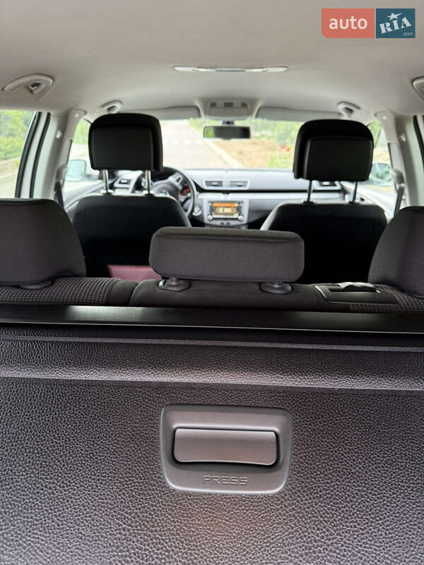 Универсал Volkswagen Passat 2011 в Херсоне