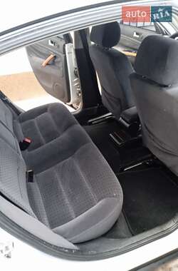 Седан Volkswagen Passat 1997 в  фото 2 Седан Volkswagen Passat 1997 в