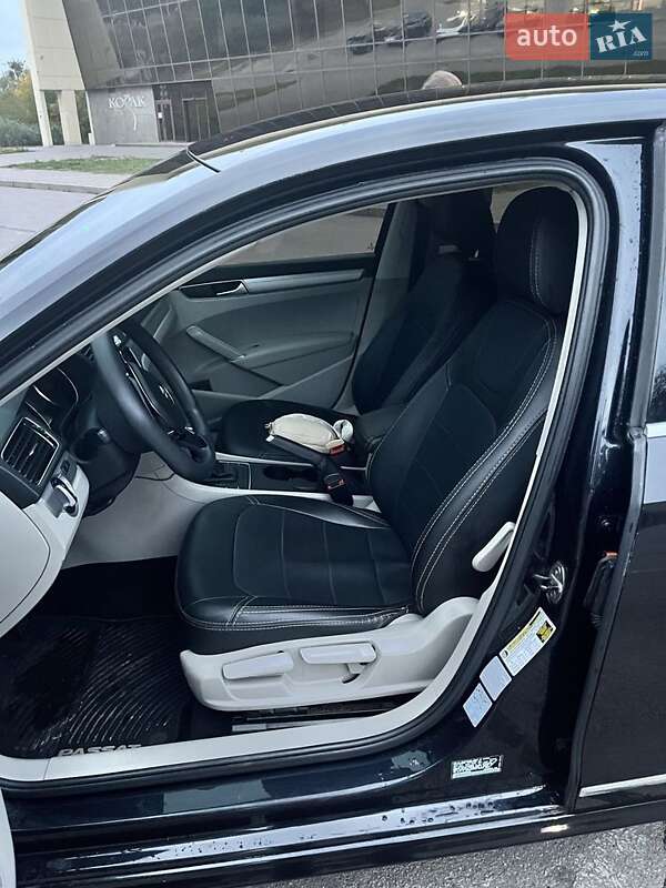 Седан Volkswagen Passat 2016 в Запорожье фото 4 Седан Volkswagen Passat 2016 в Запорожье