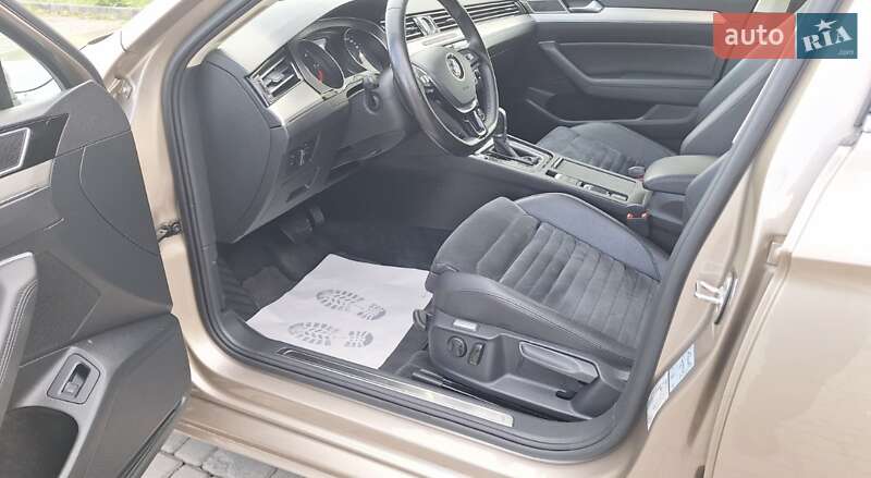 Универсал Volkswagen Passat 2016 в Черновцах