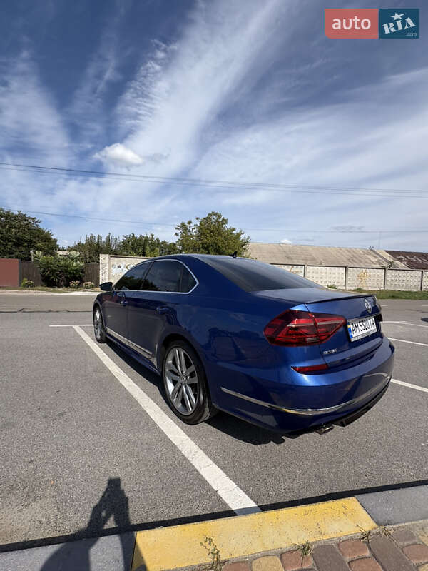 Седан Volkswagen Passat 2017 в Киеве фото 5 Седан Volkswagen Passat 2017 в Киеве