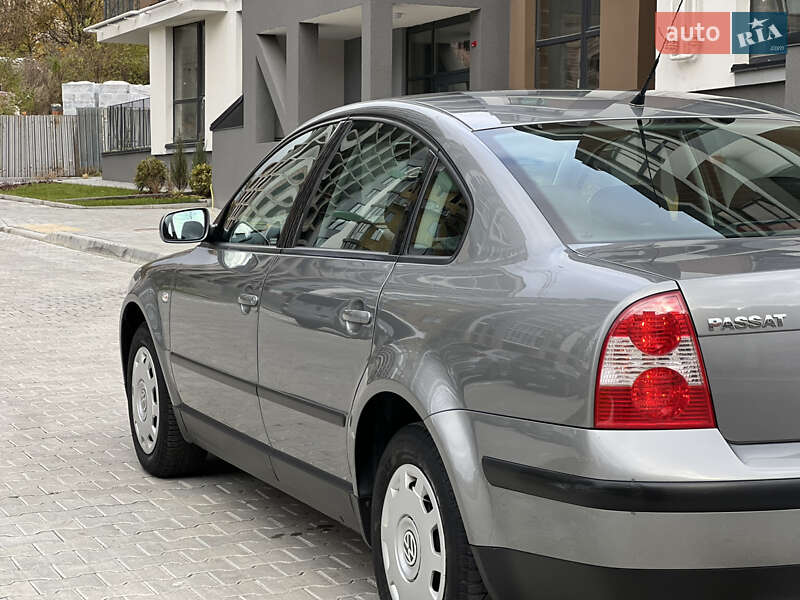 Седан Volkswagen Passat 2001 в Тернополе