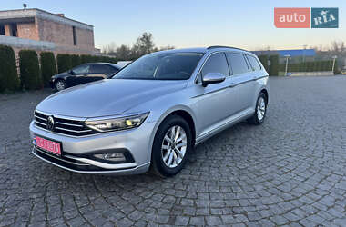 Универсал Volkswagen Passat 2021 в Киеве Универсал Volkswagen Passat 2021 в Киеве