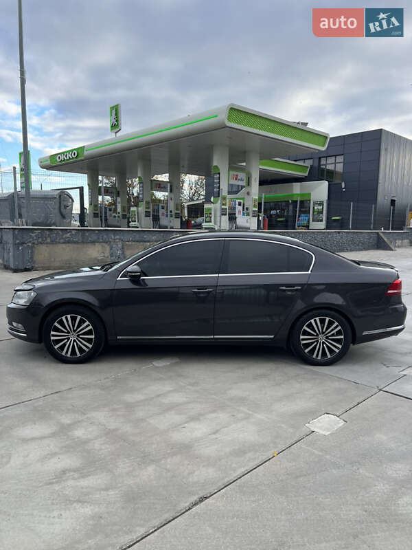 Седан Volkswagen Passat 2011 в Білій Церкві