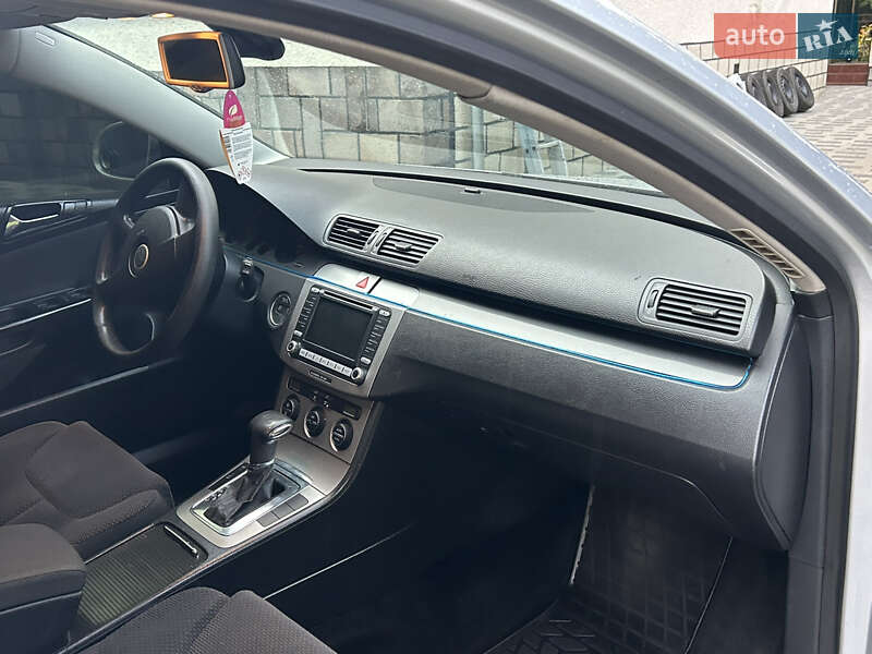 Седан Volkswagen Passat 2005 в Мукачево