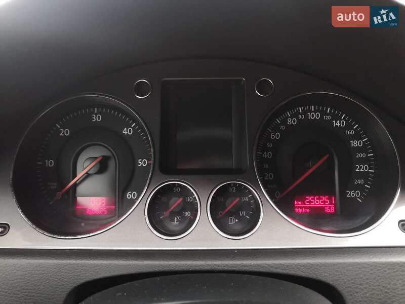 Універсал Volkswagen Passat 2007 в Здолбуніві