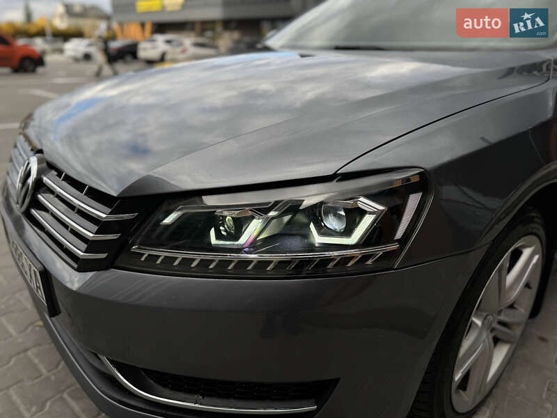 Седан Volkswagen Passat 2014 в Киеве