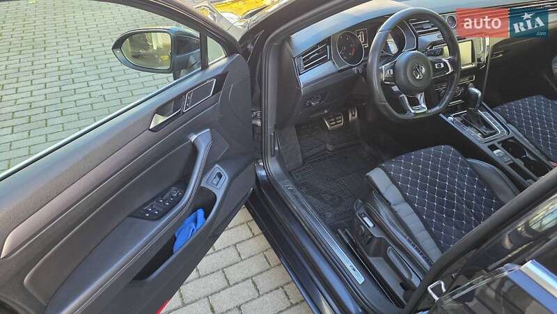 Универсал Volkswagen Passat 2015 в Хмельницком