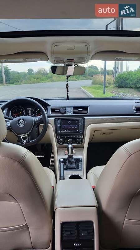 Седан Volkswagen Passat 2016 в Киеве фото 5 Седан Volkswagen Passat 2016 в Киеве