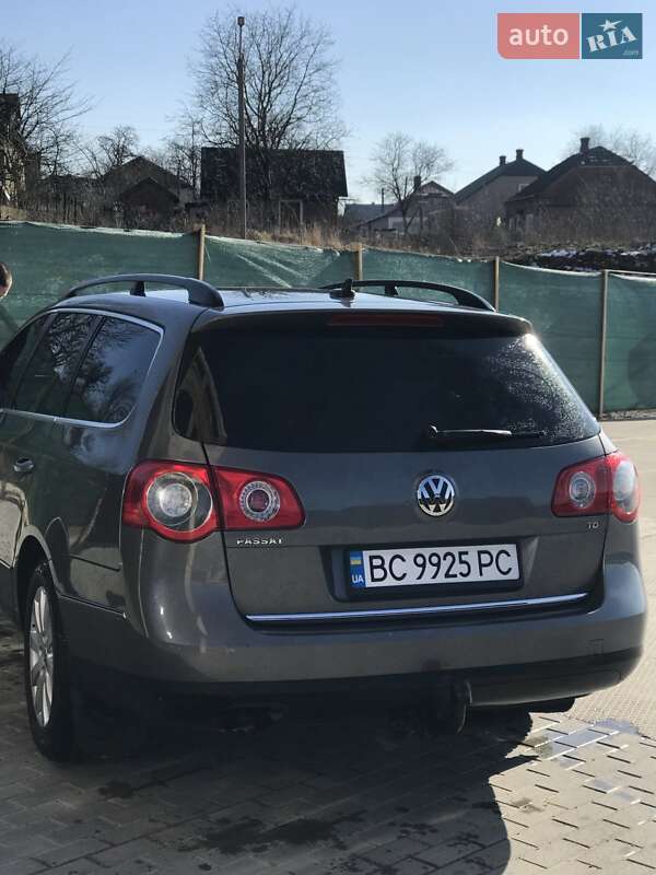 Универсал Volkswagen Passat 2008 в Жидачове