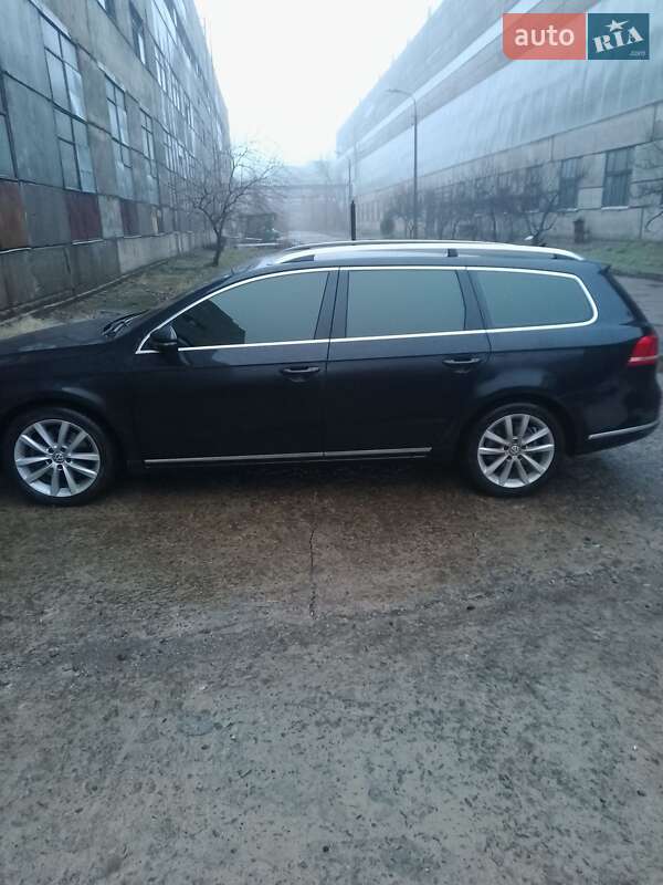 Универсал Volkswagen Passat 2013 в Кривом Роге фото 4 Универсал Volkswagen Passat 2013 в Кривом Роге