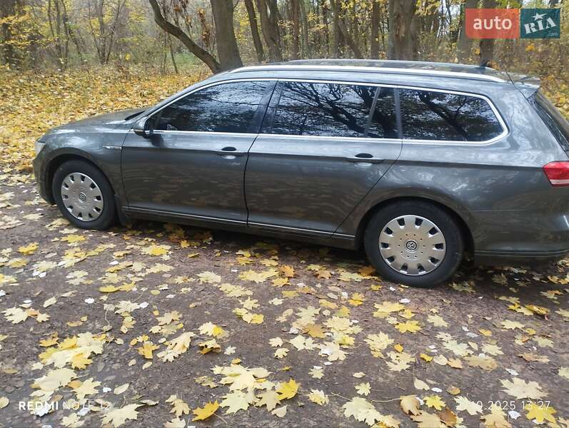 Универсал Volkswagen Passat 2017 в Казатине фото 12 Универсал Volkswagen Passat 2017 в Казатине