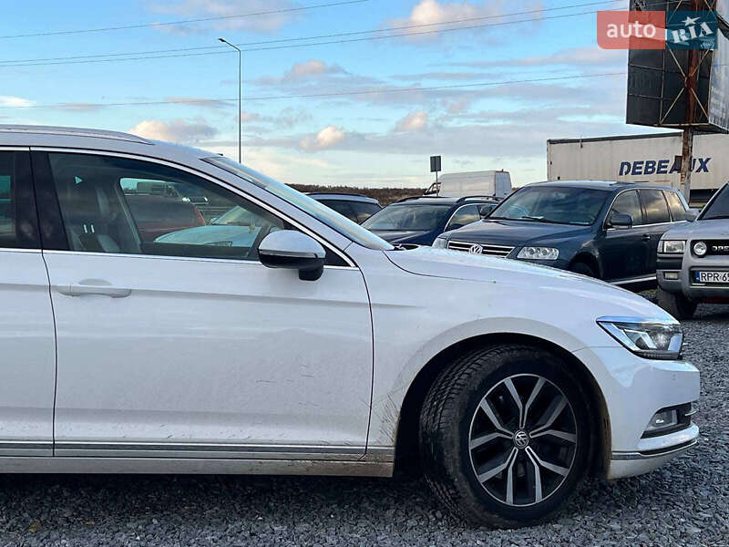 Універсал Volkswagen Passat 2016 в Львові фото 11 Універсал Volkswagen Passat 2016 в Львові