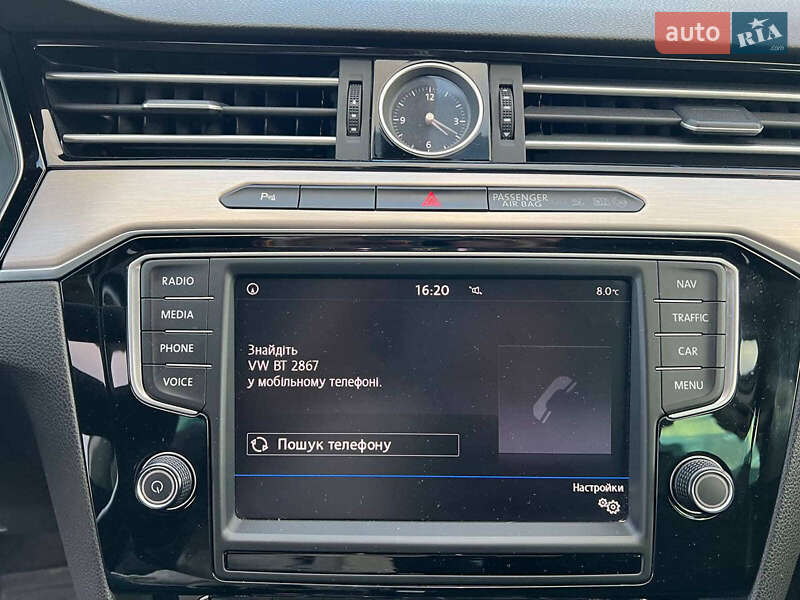 Універсал Volkswagen Passat 2016 в Львові фото 28 Універсал Volkswagen Passat 2016 в Львові