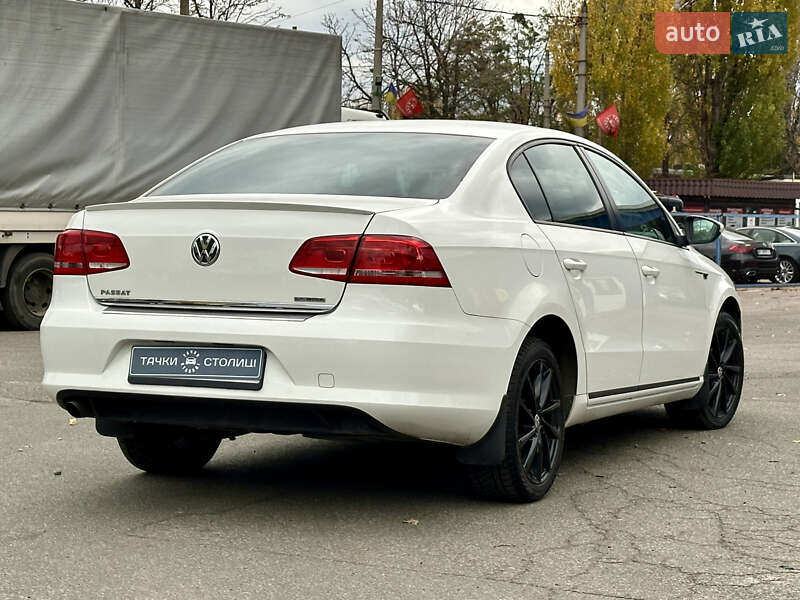 Седан Volkswagen Passat 2013 в Киеве фото 5 Седан Volkswagen Passat 2013 в Киеве