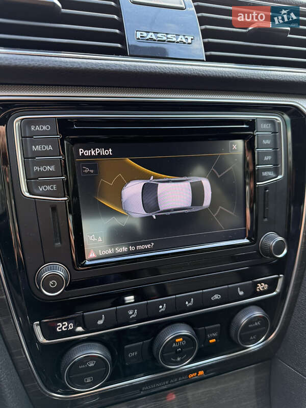 Седан Volkswagen Passat 2017 в Львові