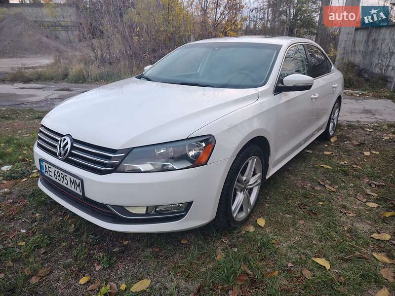 Седан Volkswagen Passat 2013 в Каменском