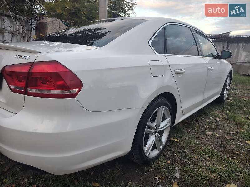 Седан Volkswagen Passat 2013 в Каменском