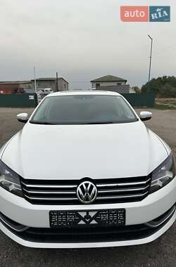 Седан Volkswagen Passat 2013 в Козелеці