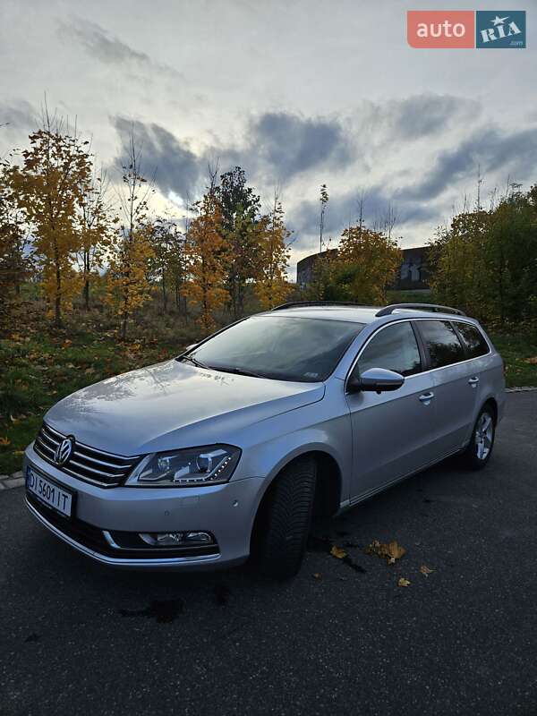 Универсал Volkswagen Passat 2013 в Новояворовске фото 10 Универсал Volkswagen Passat 2013 в Новояворовске