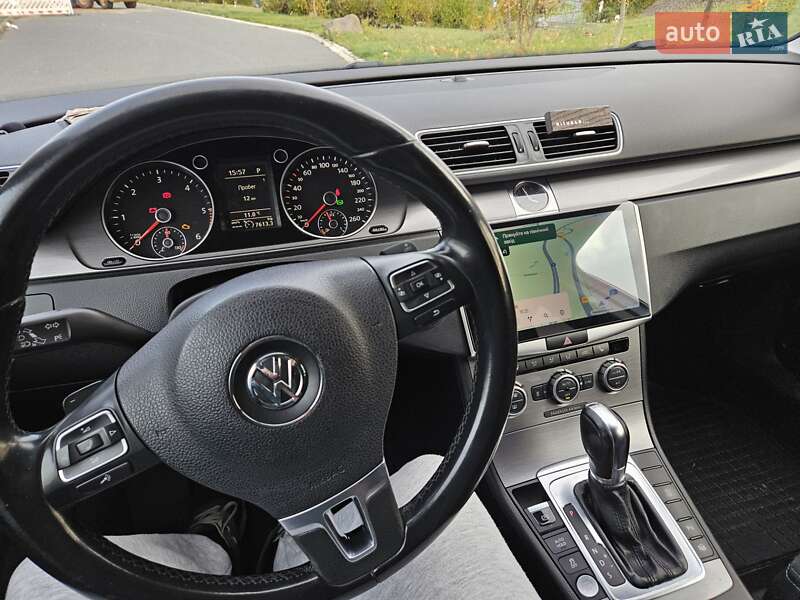 Универсал Volkswagen Passat 2013 в Новояворовске фото 19 Универсал Volkswagen Passat 2013 в Новояворовске