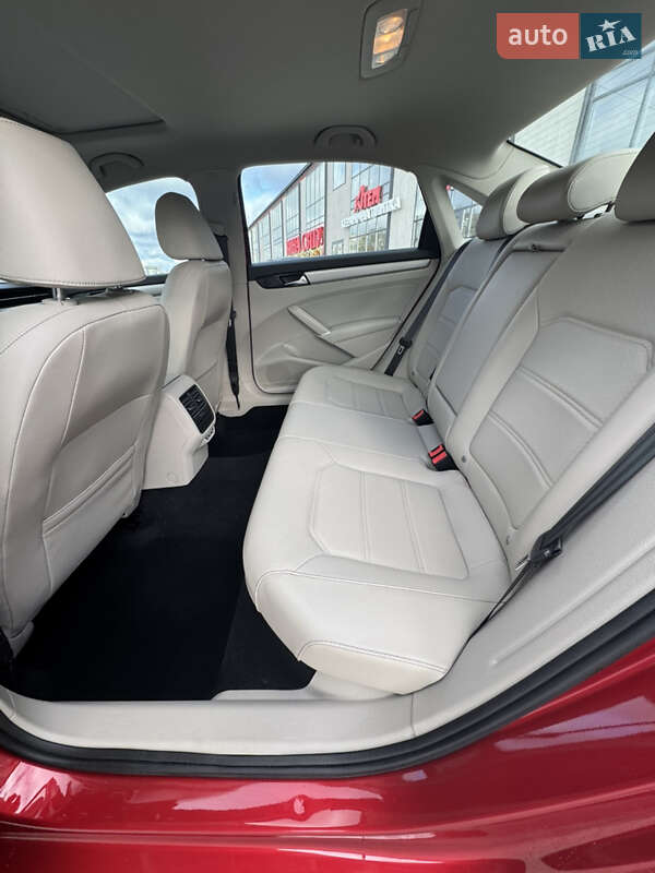 Седан Volkswagen Passat 2021 в Тернополе фото 16 Седан Volkswagen Passat 2021 в Тернополе