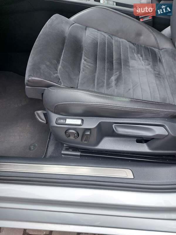 Універсал Volkswagen Passat 2017 в Могилів-Подільському