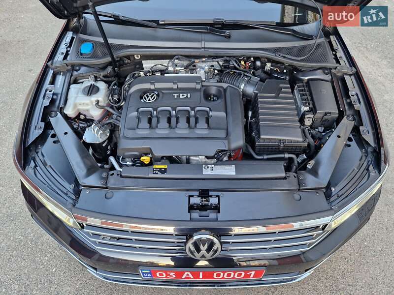Универсал Volkswagen Passat 2016 в Киеве фото 66 Универсал Volkswagen Passat 2016 в Киеве