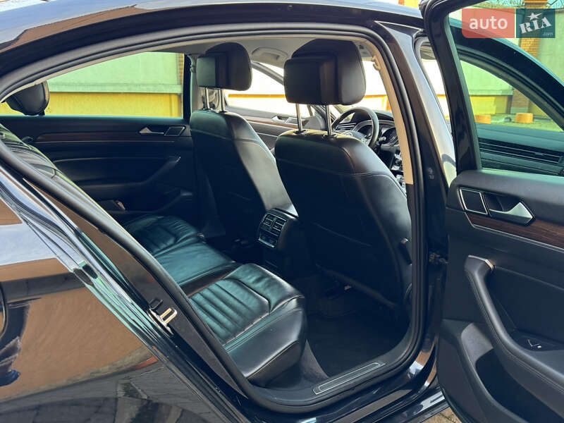 Седан Volkswagen Passat 2016 в Львове фото 18 Седан Volkswagen Passat 2016 в Львове