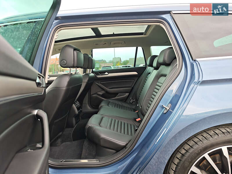 Универсал Volkswagen Passat 2018 в Луцке фото 49 Универсал Volkswagen Passat 2018 в Луцке