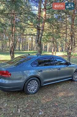 Седан Volkswagen Passat 2015 в Кропивницком