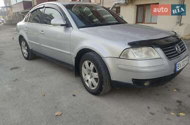 Седан Volkswagen Passat 2004 в Кам'янець-Подільському