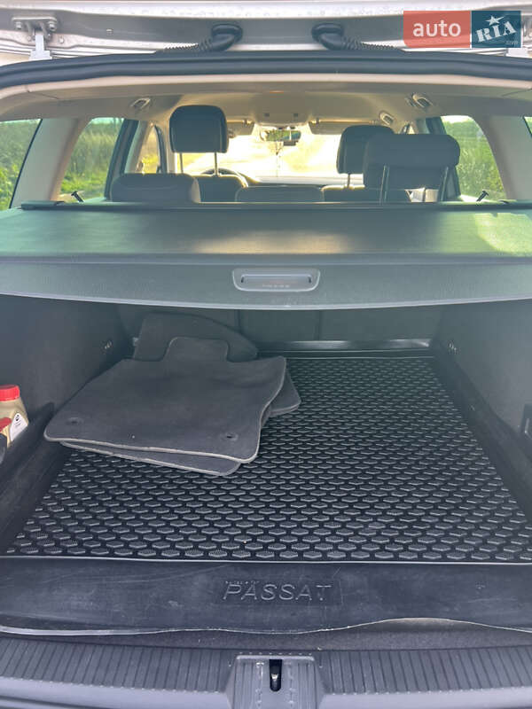 Универсал Volkswagen Passat 2015 в Львове фото 14 Универсал Volkswagen Passat 2015 в Львове