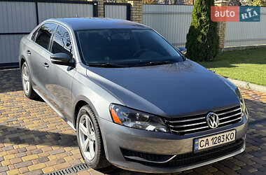 Седан Volkswagen Passat 2013 в Корсуне-Шевченковском